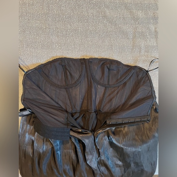 NWT Zara Strapless Dress with Front Slit and Interior Corset Size M - Picture 14 of 16